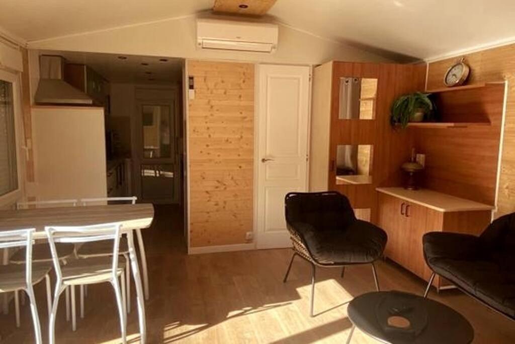 Mobil Home De Patricia Et Franck A Sigean Luaran gambar
